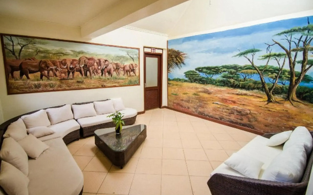 Sentrim Mara Game Lodge