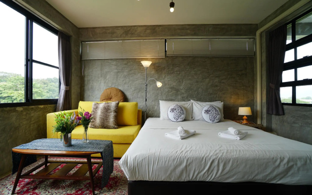 Rumpai Loft Habitat – Guest Rooms – Chiang Mai