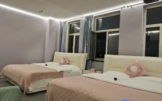 Wutongxiang Apartment (Harbin Kaixuan Plaza)