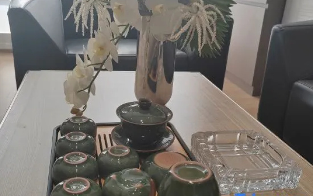 Yuekelai Hotel Ruili