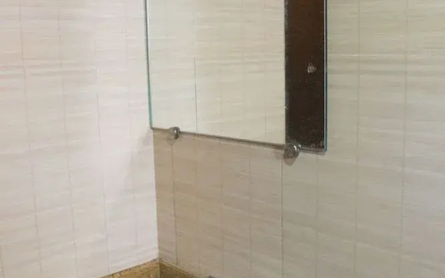 Hotel Highland Residency