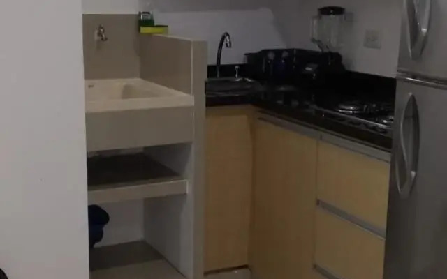 Aparta Estudios Edificio Valeria