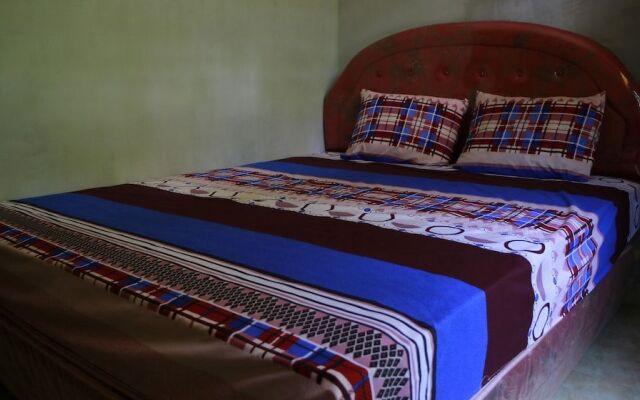 Homestay Cak Edi - Hostel