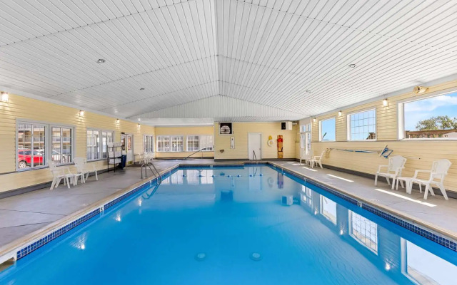 Quality Inn Lakefront