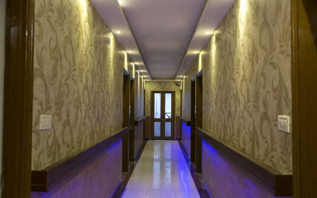 OYO 8307 Hotel Garden View