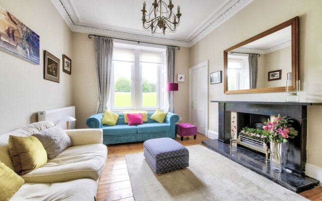 Lovely Apartment For 4 Guests, Close To Arthur's Seat