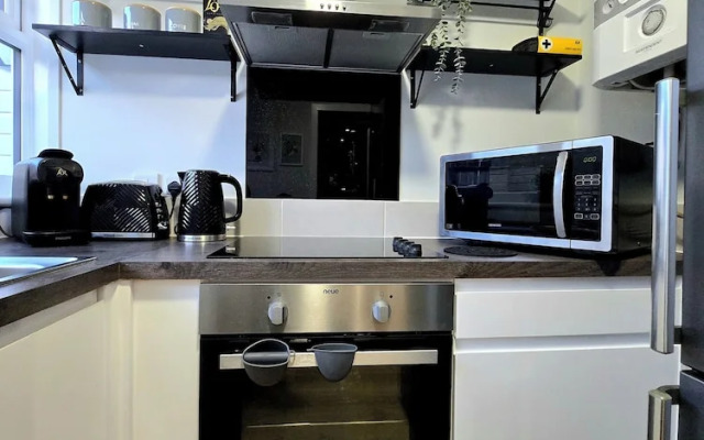 3-Bed Home in Glasgow