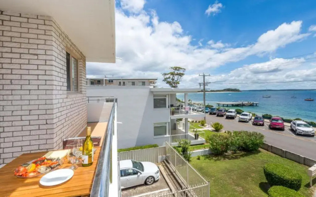 Del Rae Unit 8 - Shoal Bay