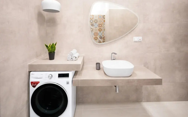 Andos Cozy & Luxury Upgraded Apartments