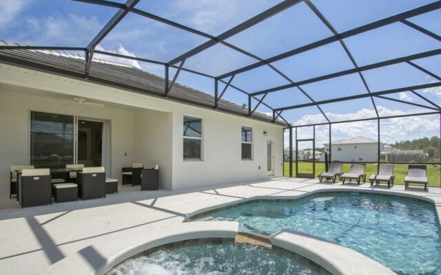 ACO PREMIUM – 6 bd with pool (1736)