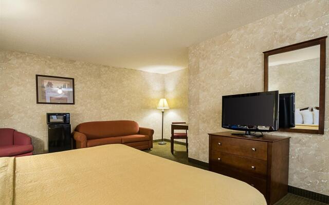 Quality Inn Hays I-70