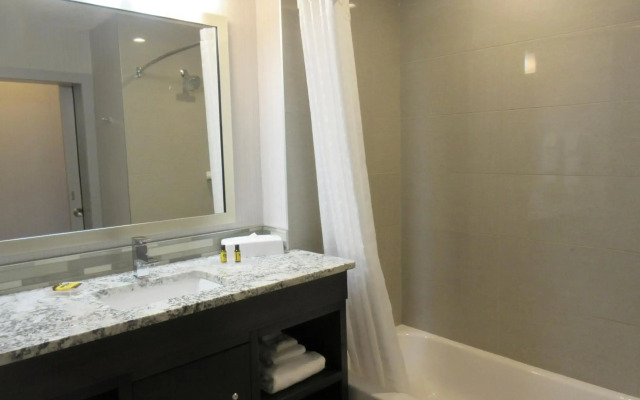 Best Western Plus Airdrie Gateway