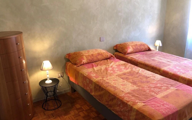 Carola A Tastefully Furnished Apartment Lakefront