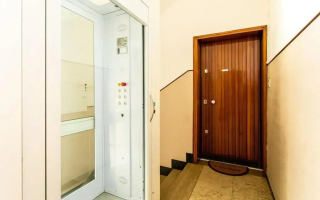 Maison Dina