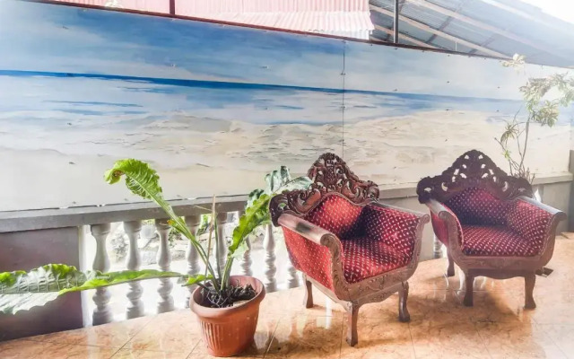 OYO 91755 Priska Kost Dan Homestay
