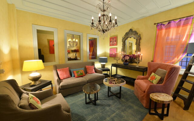 Marge Hotel