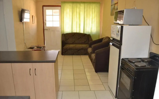 Heloise Home Stay