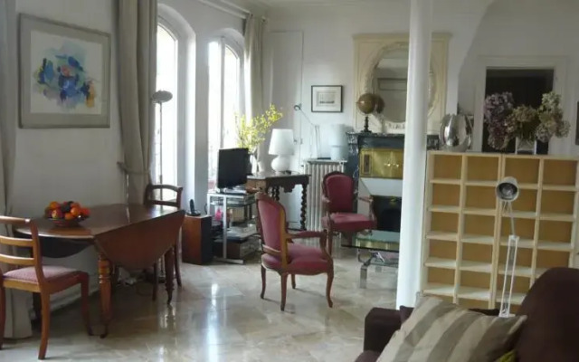 Parisian Home - Saint Martin 47 République