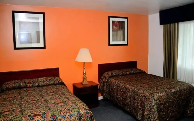 Cardinal Inn