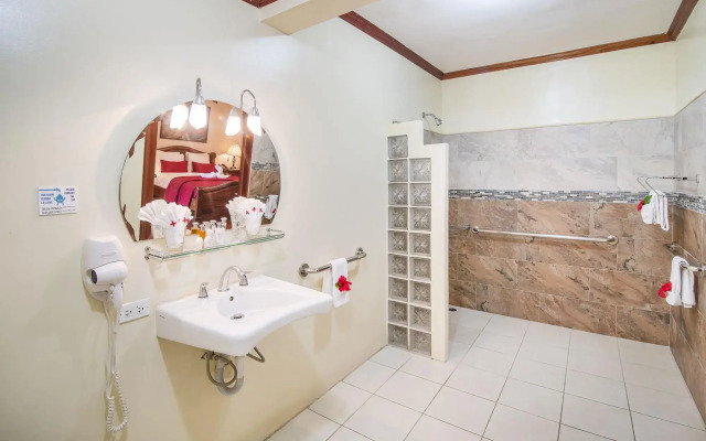 Hotel Villas Lirio