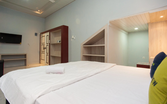 Urbanview Hotel Pangeran Palembang