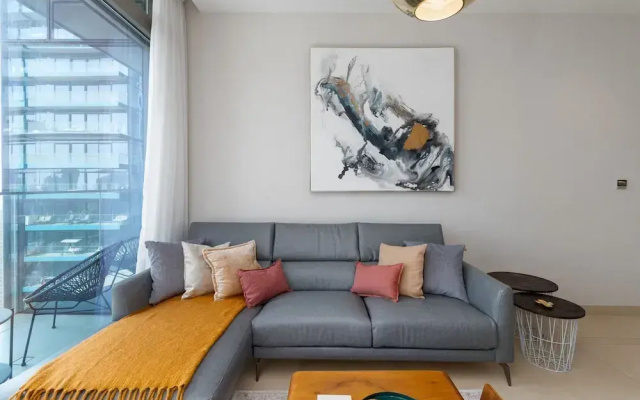 Sleek 1BR at Dubai Marina w Balcony