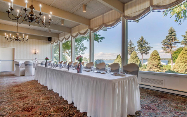 The Inn at Gran View Ogdensburg, an Ascend Collection Hotel