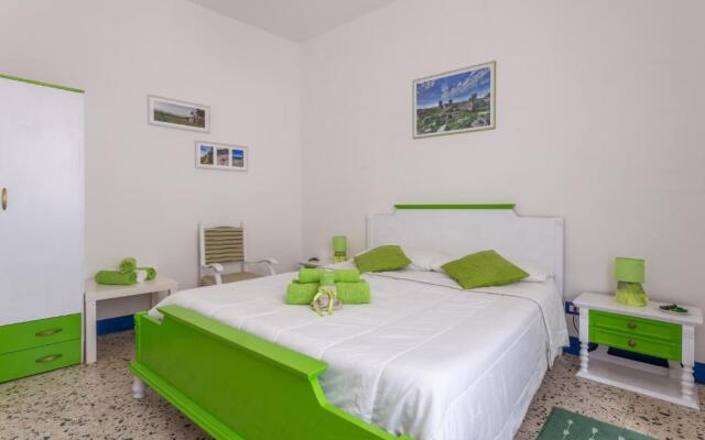 La Casetta - Sea And Mountain