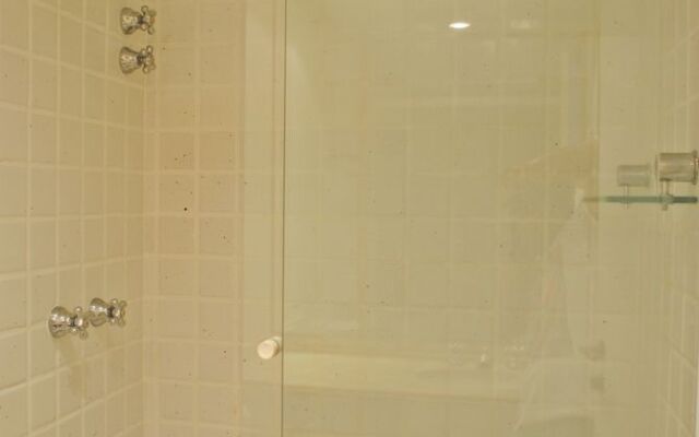 Amazing City & Sea View 2Bdr A1-004