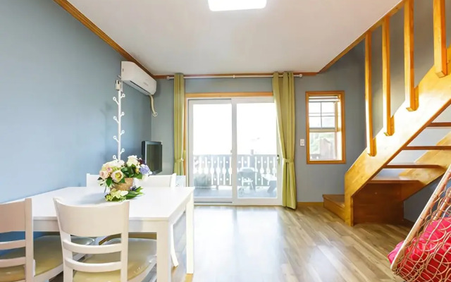 Geoje Patio Pension
