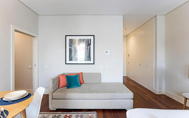 Palácio das Cardosas Studio by LovelyStay