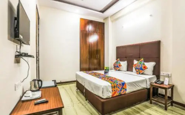 FabHotel GCR Sector 43
