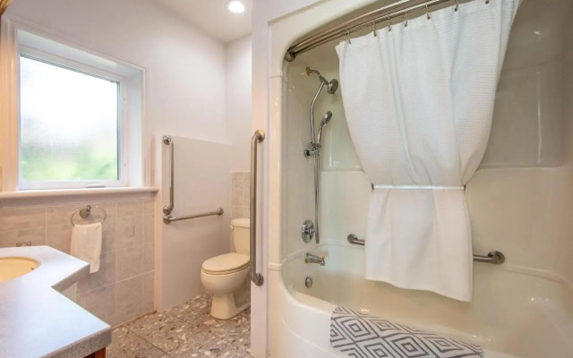 Worthington Place Ocean Side