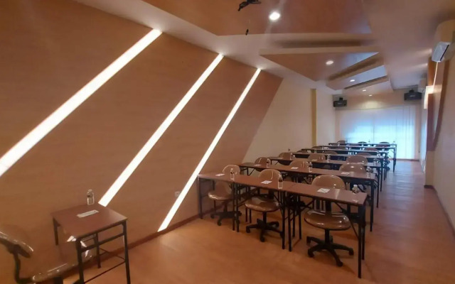 Bekizaar Hotel Surabaya