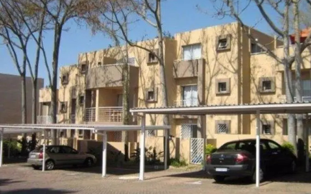 Madison Palms Sandton Apartment