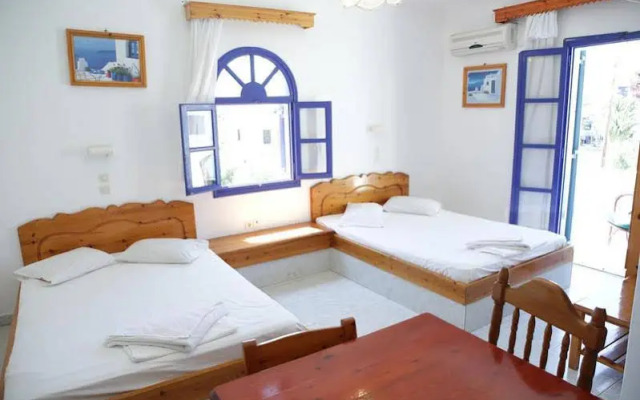 Perissa el mar rooms