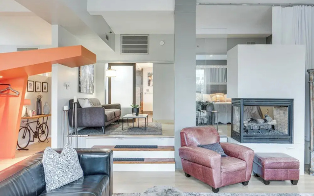 Dwtn Cleveland Condo: Walk to Stadiums & Museums