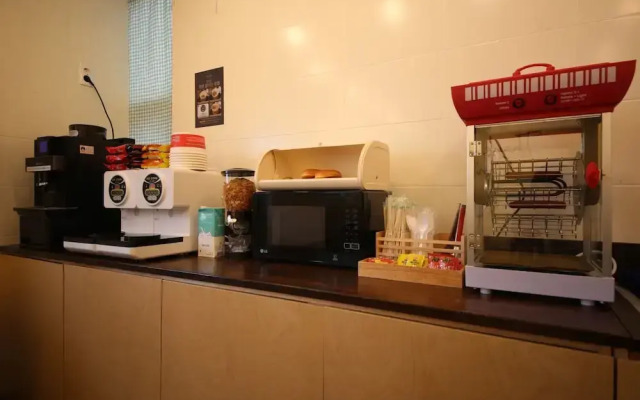 Stay-inn Hotel