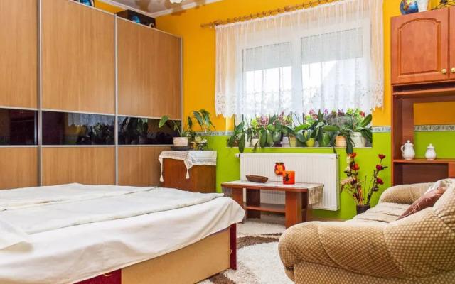 Holiday Home Balaton H423