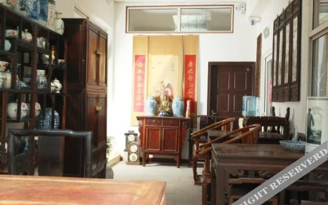 Penglai March antique fishing Inn