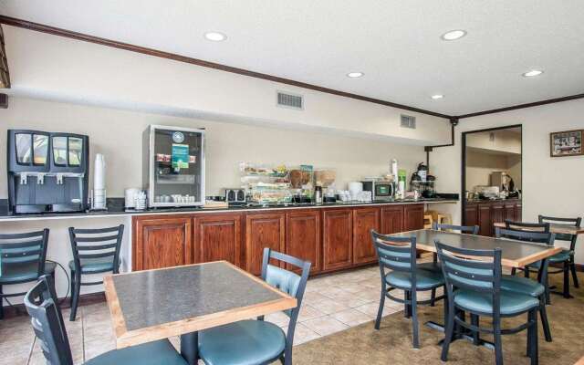 Quality Inn Savannah South