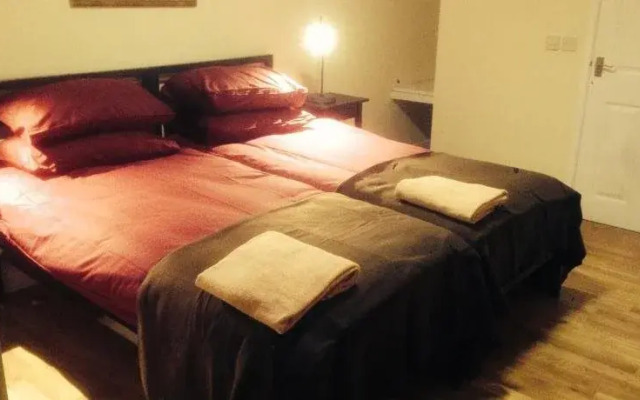 Cowbridge Cabins