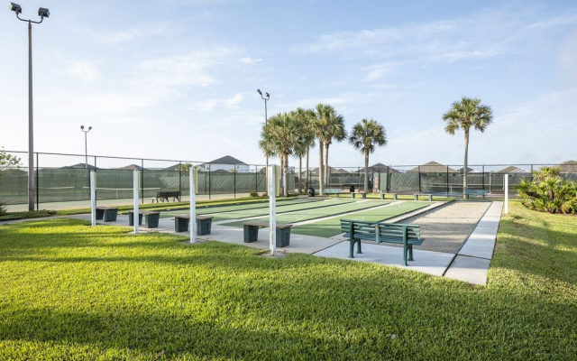 Surf Club by VTrips