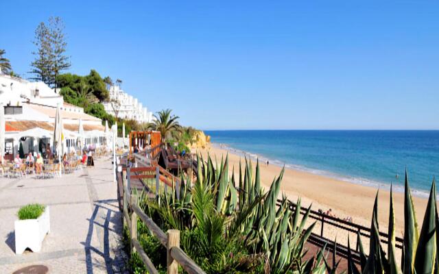 V007 Beach Villa / Da Praia (Oceano)