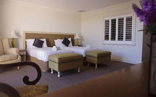 Harrington River Lodge