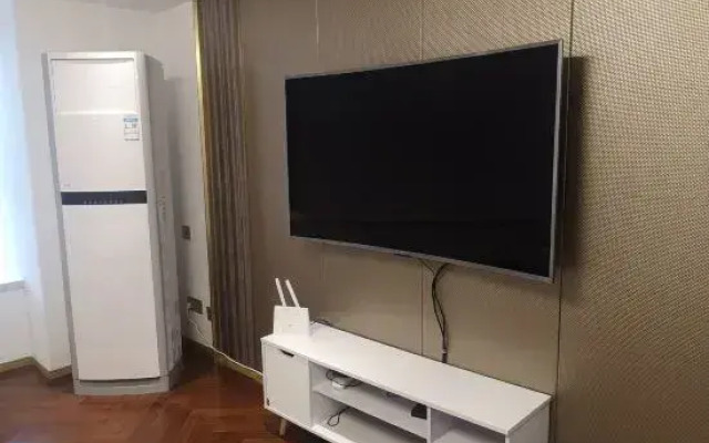 Hongqiao Aegean LOFT Apartment