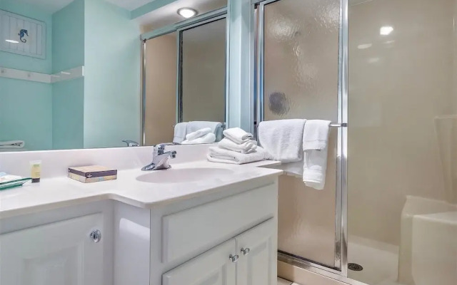 Loggerhead Cay by Dream Vacation Rentals