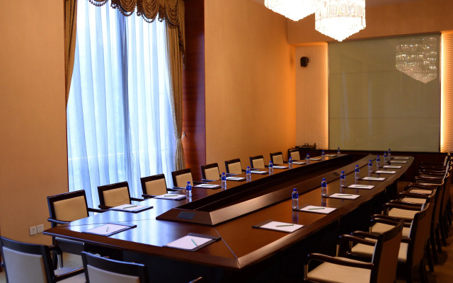 Holiday Inn Shanghai Pudong Nanpu by IHG