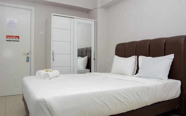 Simple And Nice Studio At Green Pramuka City Apartment