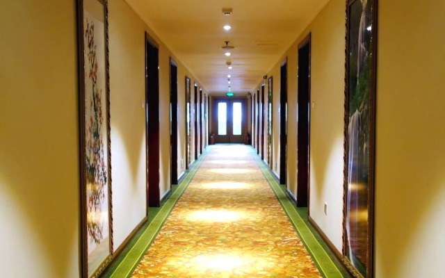 GreenTree Aliiance Weifang Zhucheng Heping Street Huayang Hotel